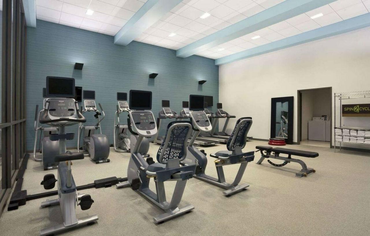 Home2 Suites By Hilton Philadelphia Convention Center Екстер'єр фото