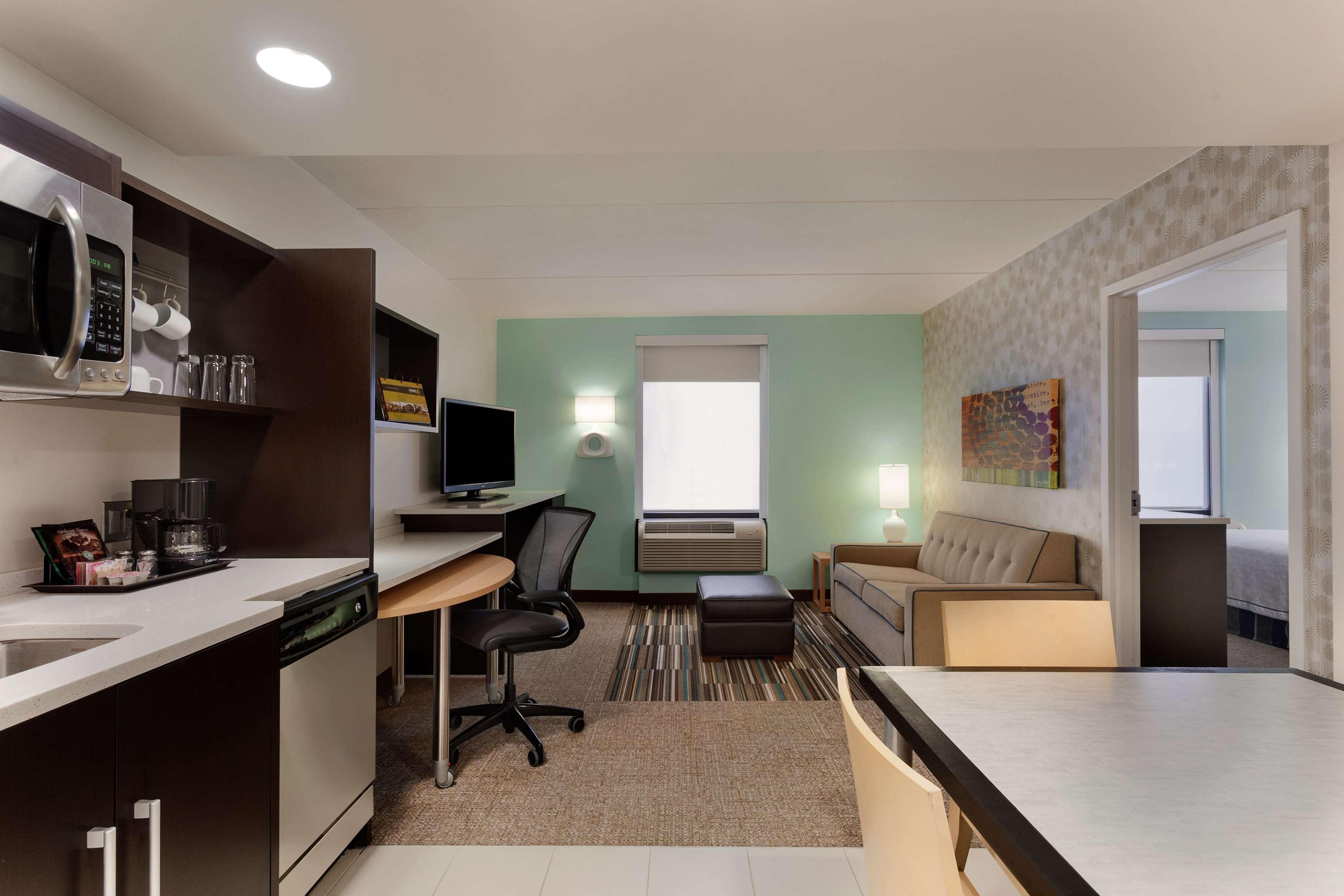 Home2 Suites By Hilton Philadelphia Convention Center Екстер'єр фото